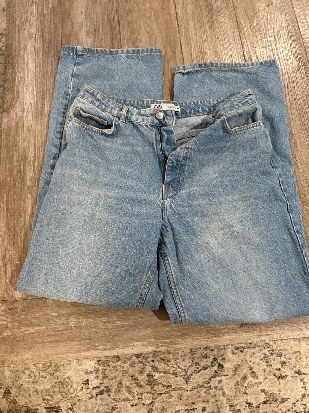 Zara Light Blue High-Rise Women's Jeans